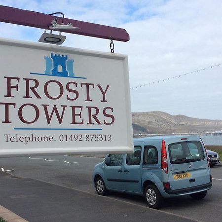 مبيت وإفطار لاندودنو Frosty Towers المظهر الخارجي الصورة